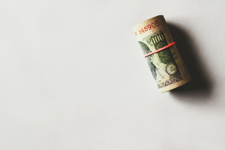 Photo "Investments for Beginners: A Complete Guide"