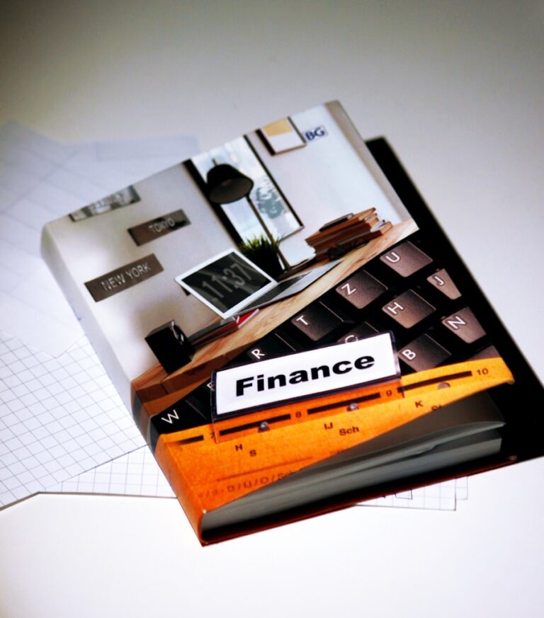 Photo "The biggest financial mistakes you need to avoid"