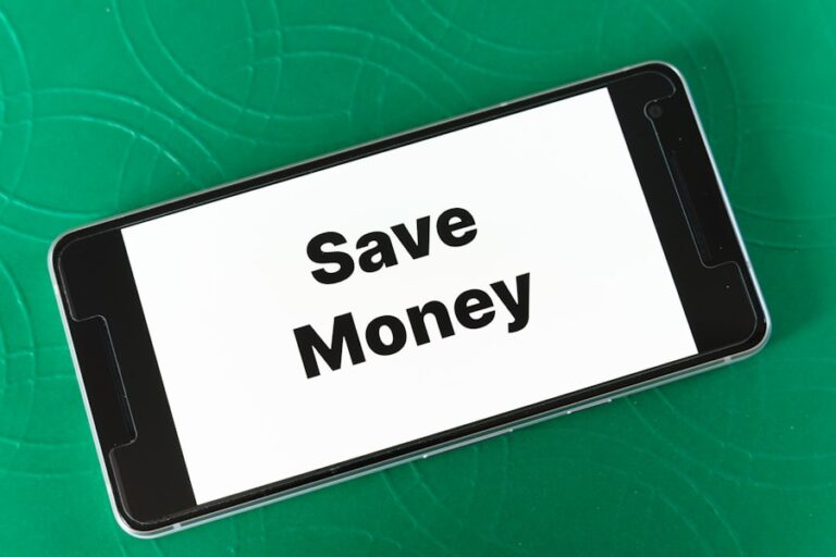Photo "How to save money consistently without changing your lifestyle"