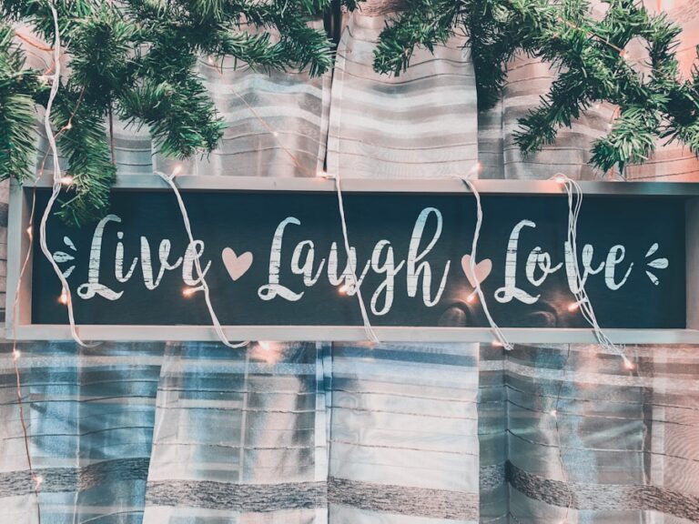 Photo "How to find strength in quotes when life gets tough"